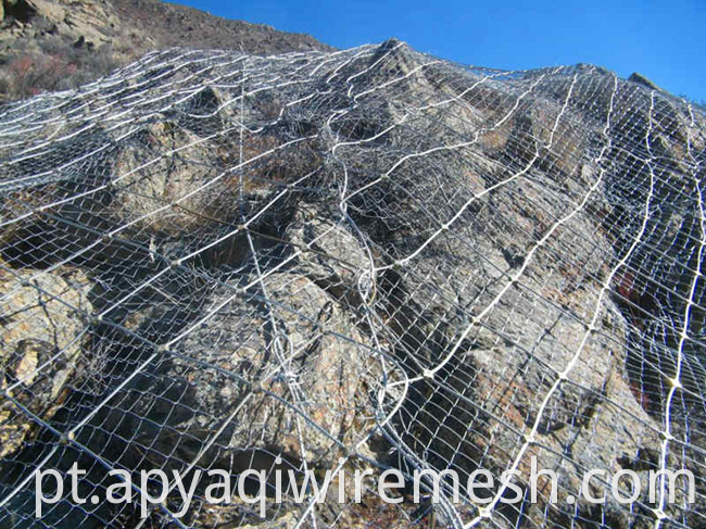 Queda de rocha da cerca de proteção de inclinação durável da montanha.